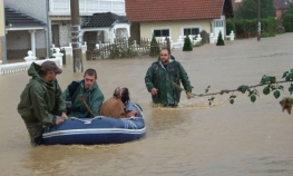 Tokom noći evakuisano 370 osoba