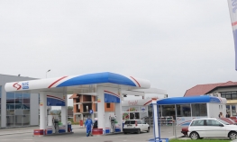 Maskirani i naoružani ukrali s pumpe 900 KM