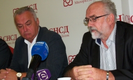 Glavni revizor i načelnik finansija demantuju Vučurevića