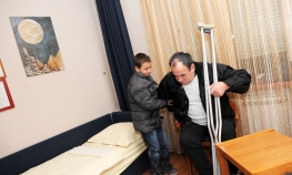 Petar i Gojko Đurić zimu dočekuju spokojno: Bolji život bez štaka  ...