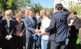 Tadić: Kampanja da prođe u miru i demokratskoj borbi   