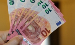 Nova novčanica od 10 evra danas zvanično u upotrebi