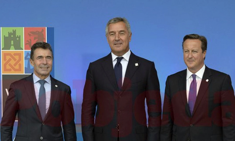 Đukanović očekuje poziv za članstvo u NATO 2015.
