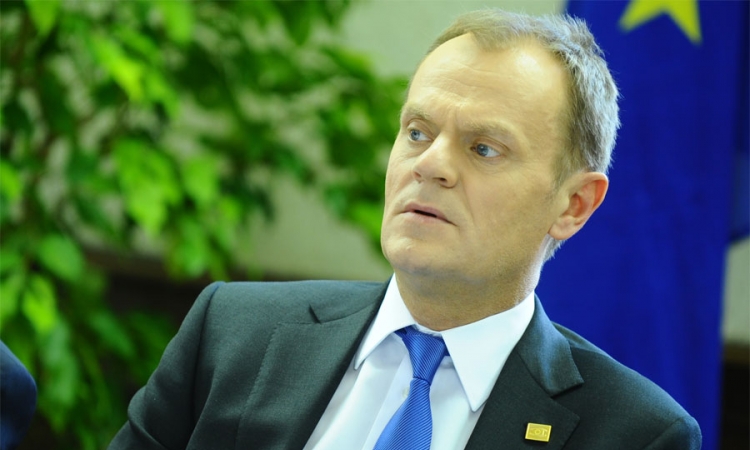 Donald Tusk podnio ostavku