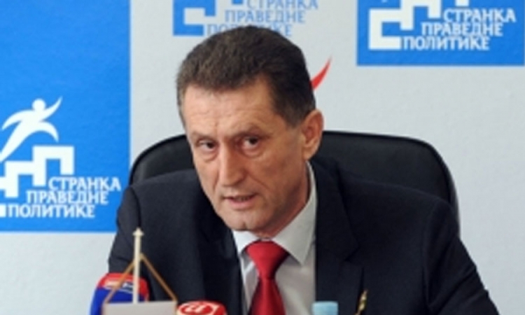 Dragomir Jovičić od 14 časova gost Otvorenog programa Nes radija