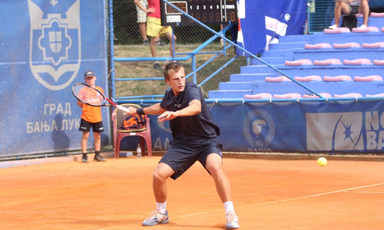 Bašić otvara  put u viši rang