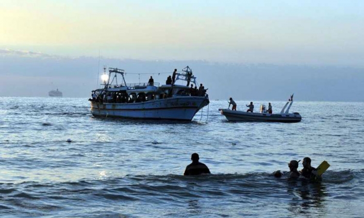 Potonuo brod sa 250 imigranata