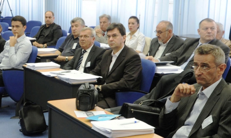 Opština Tuzla dijeli imovinu poplavljenima