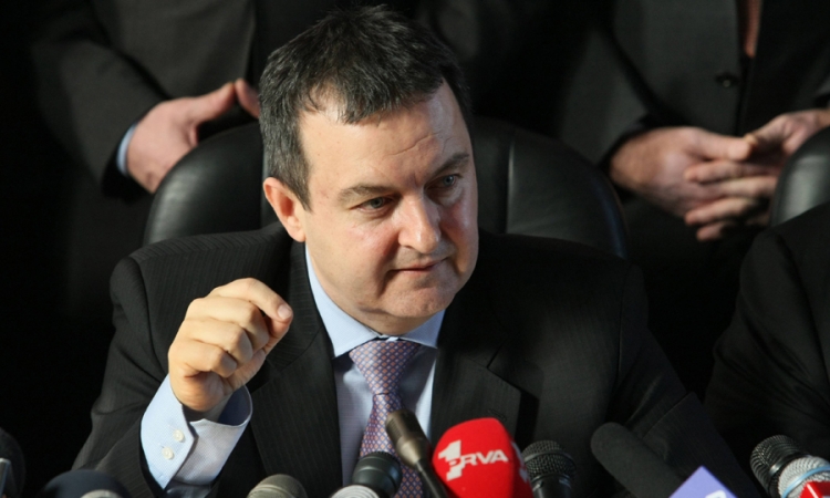 Dačić: Ne može više da se živi na veresiju