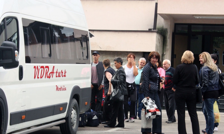 Invalidi iz Modriče otišli u banju