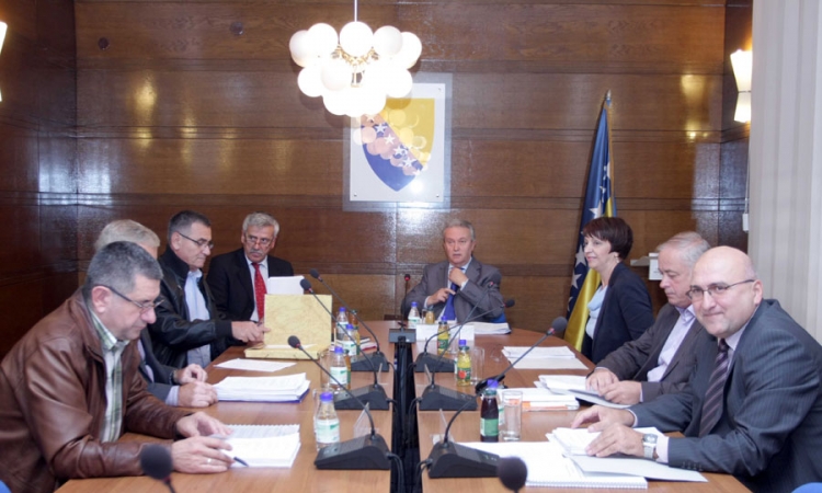 U CIK-u tvrde  da su meta hajke