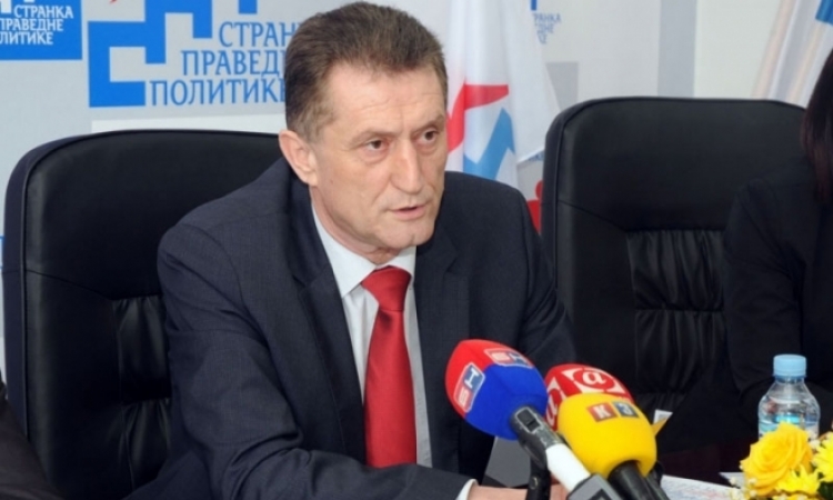 Jovičić: Samo građani mogu doprinijeti promjeni u društvu