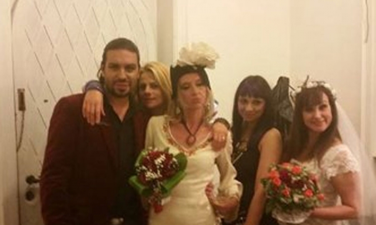 Udala se Bebi Dol