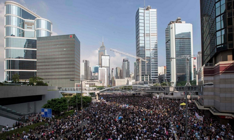  Šire se protesti u Hongkongu