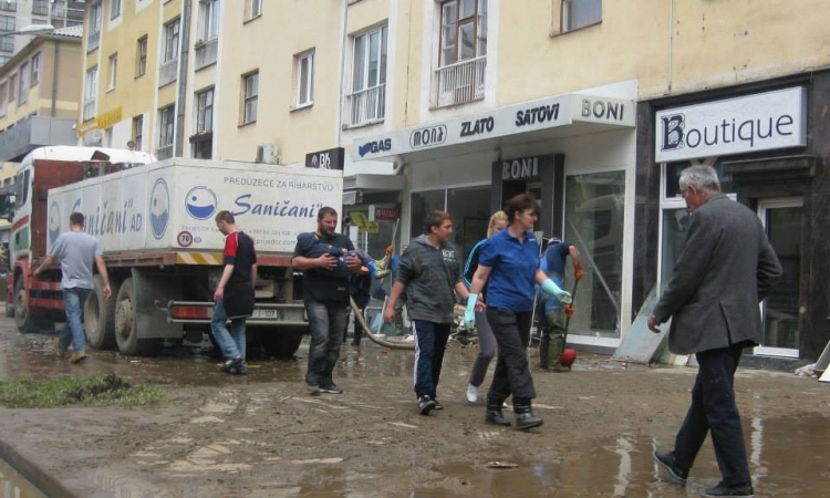 Doboj diže kredit za sanaciju štete