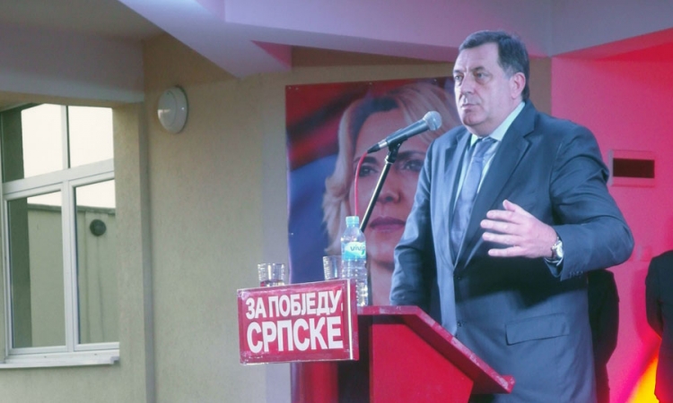 Dodik: SNSD će očuvati RS
