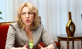 Cvijanović: Opozicija bi RS vratila u prošlost