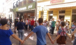 Zaigrali kolo usred Gospodske