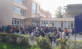 Nakon pet mjeseci 1.150 đaka u klupama