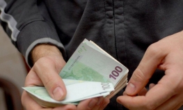 Ostao bez posla, jer direktoru nije dao mito    