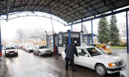Carina bez papira i manje kolone na granici