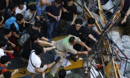Novi sukobi demonstranata i policije u Hong Kongu