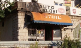 Požar u prodavnici auto-dijelova u Trebinju