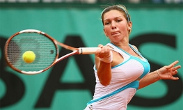  Halep prva polufinalistkinja završnice u Singapuru