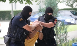 Uhapšeno 12 lica zbog prodaje droge i teških krađa