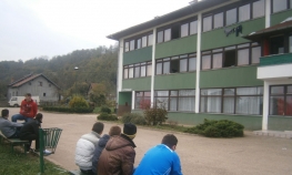 Učenike u internatu pretukli letvama