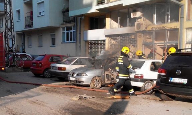 U eksploziji automobila povrijeđena jedna osoba