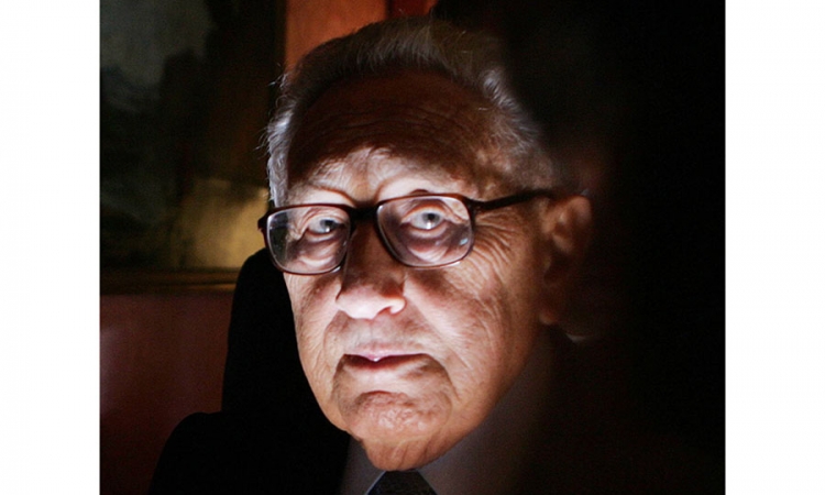 Kisindžer planirao da "razbije" Kubu