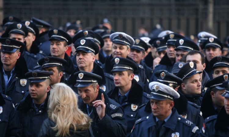 Prekinut štrajk policije