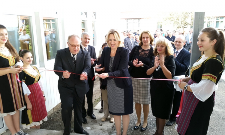 Vlada Srpske u obnovu školske infrastrukture uložila 3,2 miliona KM