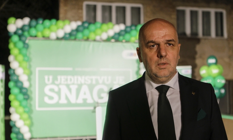 Zukić: Bakir Izetbegović u vođstvu