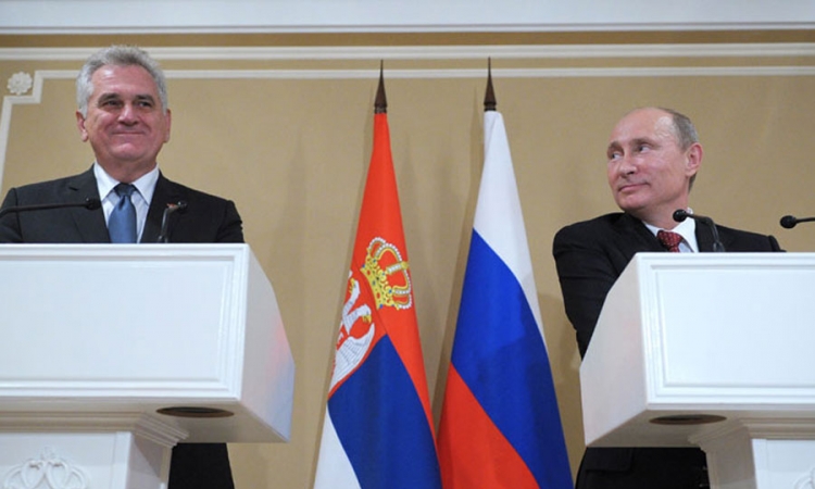 Nikolić: Putin će uveličati vojnu paradu