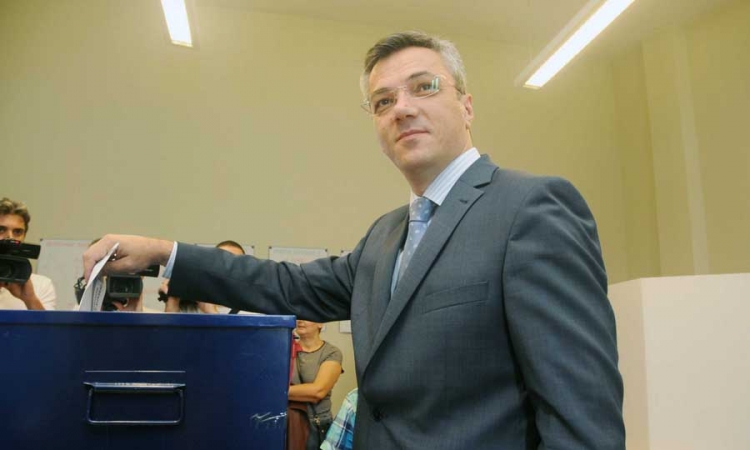 Tadić: Trka za predsjednika RS neizvjesna do kraja