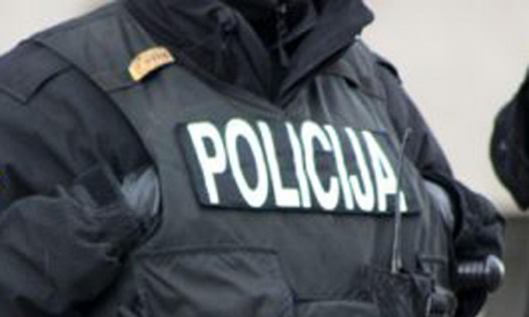 Kod maloljetnika pronađena droga i oružje