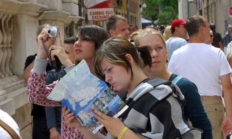Povećan broj turista za 39.4 odsto