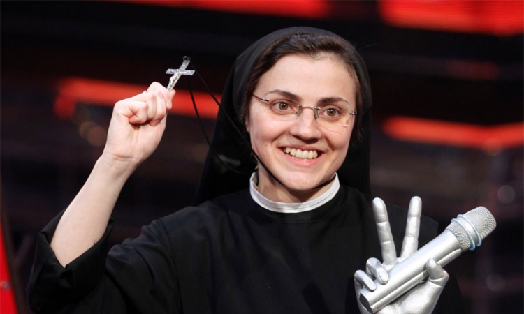 Kada časna sestra pjeva "Like a Virgin"