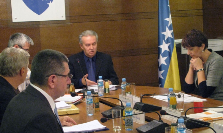 Tadiću većina danas prebrojanih glasova, Dodik i dalje vodi
