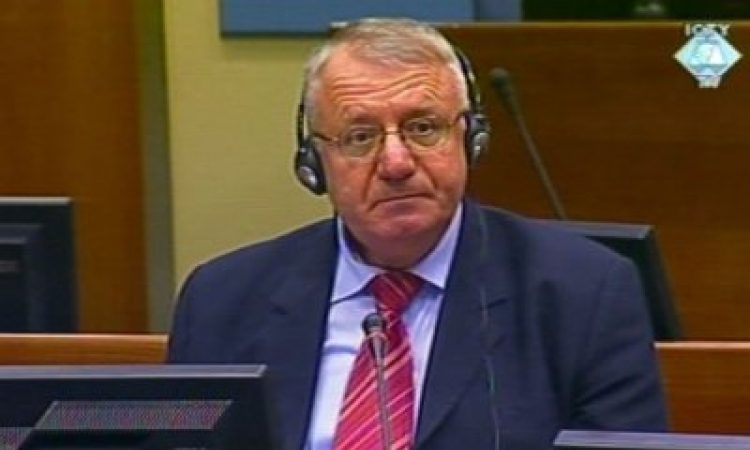 Šešelja će pregledati srpski ljekari
