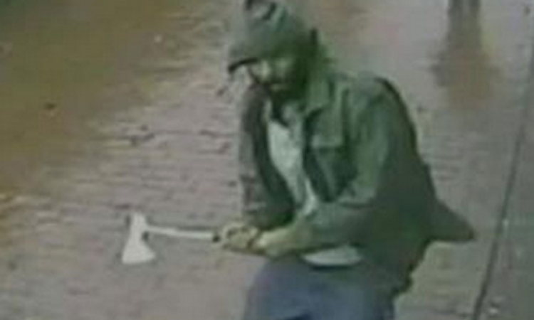 Pomahnitali džihadista sjekirom juriša na policajce u Njujorku