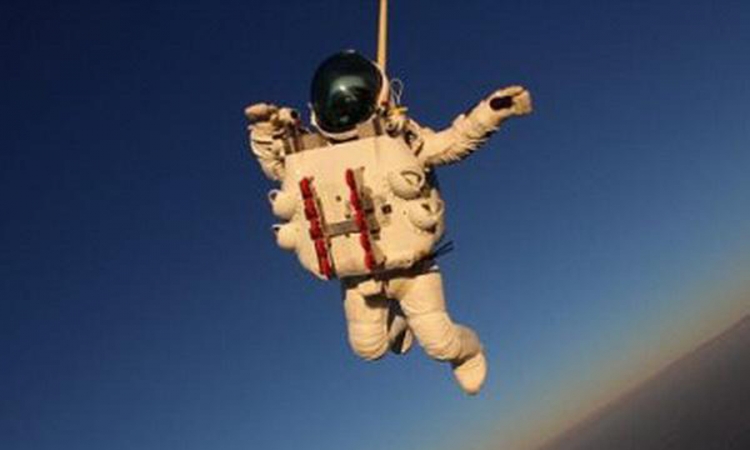 Šef Googla oborio rekord Feliksa Baumgartnera