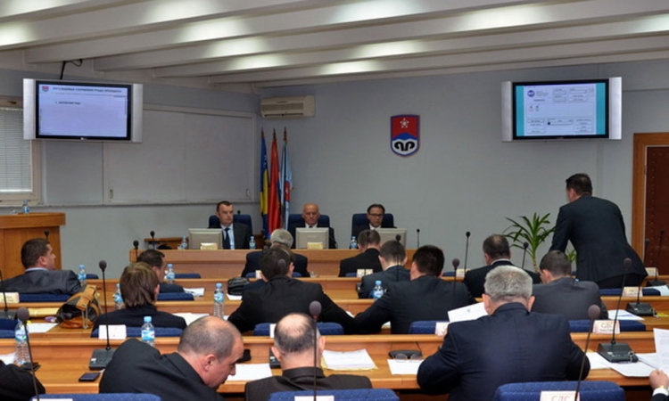 Kos prešao u nezavisne odbornike