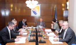 SDA i HDZ BiH izgubili po mandat