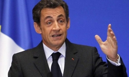  Sarkozi: Oland laže ujutro, u podne, pa čak i uveče