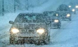 Snijeg u Austriji izazvao haos u saobraćaju