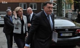 U Sarajevu počeo sastanak delegacija SDA i SNSD-a