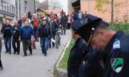 Radnici smijenili premijera TK